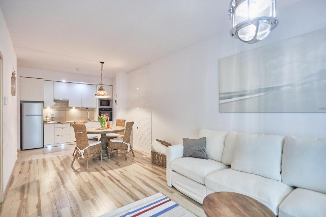 Apartament Riviera Z Tarasem - Playa Baltis Miedzyzdroje Buitenkant foto